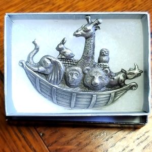 🦋Spoontiques Noah's Arc Pewter Brooch pin  #3867